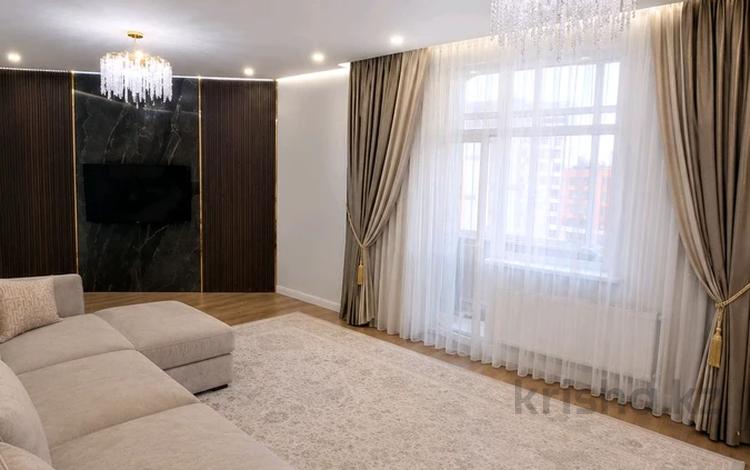 4-комнатная квартира · 130 м² · 11/17 этаж, Туран 50/3, 50/4, 50/5 за 100 млн ₸ в Астане, Есильский р-н — фото 2