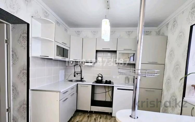 4-комнатная квартира · 91 м² · 5/5 этаж, 13-й мкр 36 за 22.5 млн ₸ в Актау — фото 9