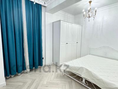 3-комнатная квартира · 65 м² · 2/10 этаж, мкр Керемет, Наурызбай батыра 127 — Сатпаева за 450 000 〒 в Алматы, Бостандыкский р-н