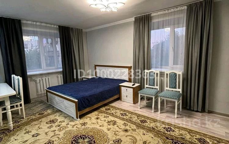 1-бөлмелі пәтер · 31 м² · 3/5 қабат, 343 квартал 16, бағасы: 12 000 ₸ в Семее — фото 2