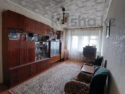 2-комнатная квартира, 43 м², 5/5 этаж, бухар жырау 355 за 11 млн 〒 в Павлодаре