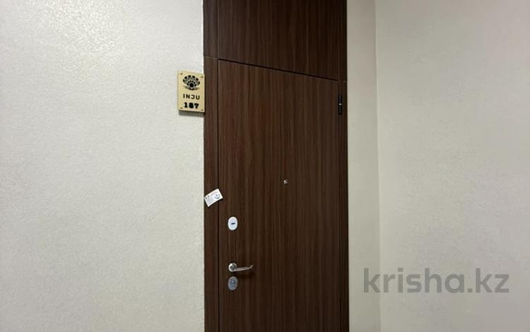 2-бөлмелі пәтер · 60.7 м² · 4/15 қабат, Ракымжан Кошкарбаев 54а, бағасы: 34.5 млн 〒 в Астане, Алматы р-н — фото 2