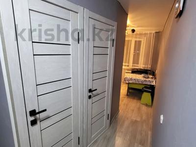 1-комнатная квартира, 31 м², 2/5 этаж, Майкудук, Майкудук, 16й микрорайон 19 за 8.7 млн 〒 в Караганде, Алихана Бокейханова р-н