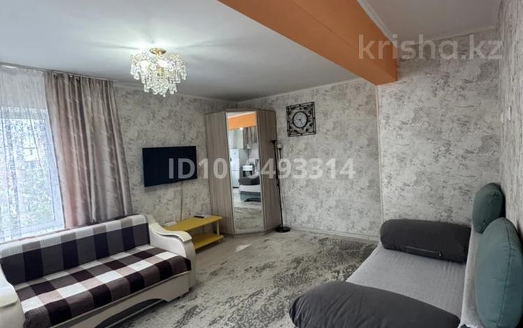 1-комнатная квартира · 35 м² · 3/4 этаж, Агыбай Батыра 4 — Центр за 15 000 ₸ в Балхаше — фото 8
