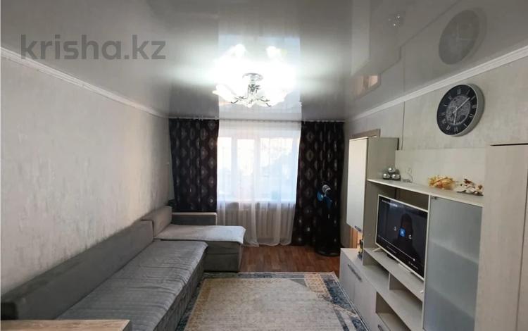 4-комнатная квартира · 60.7 м² · 1/5 этаж, Сортировка, Локомотивная 147 за 12 млн ₸ в Караганде, Алихана Бокейханова р-н — фото 2