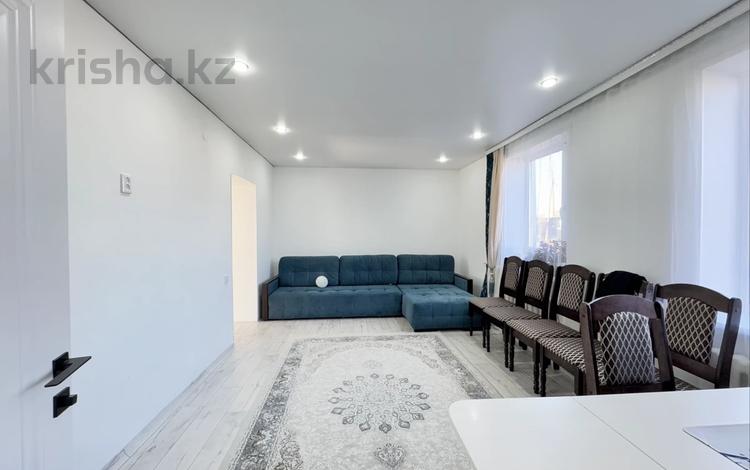 Отдельный дом · 4 комнаты · 130 м² · 9 сот., Восточный правый 1745 — (начало 3-х дач) за 19.5 млн 〒 в Семее — фото 2