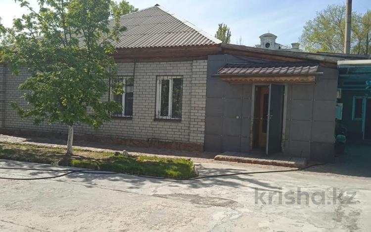Отдельный дом • 4 комнаты • 150 м² • 9 сот., Чокана -Валиханова за 58 млн 〒 в Семее — фото 2