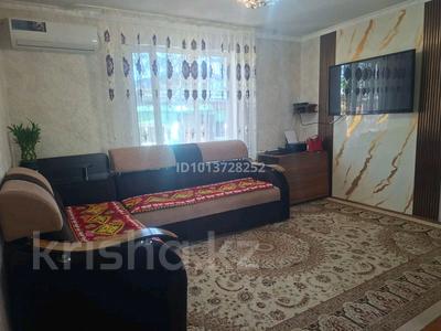 Часть дома · 4 комнаты · 140 м² · 8 сот., Жатканбаев 6 за 18 млн ₸ в Каратау