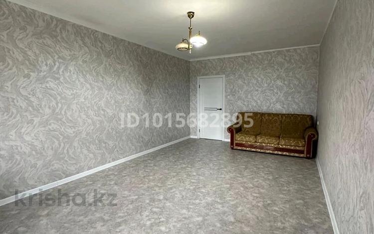 3-комнатная квартира · 83.6 м² · 5/9 этаж, мкр. Зачаганск пгт 115 — Возле SkyPark, напротив областной детской многопрофильной больницы за 25.5 млн ₸ в Уральске — фото 2