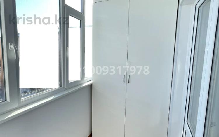 4-комнатная квартира · 125 м² · 4/5 этаж, мкр 4 — 24 школа русскоязычная среда, Жигер садик, мкр Женис за 44 млн 〒 в Уральске — фото 11