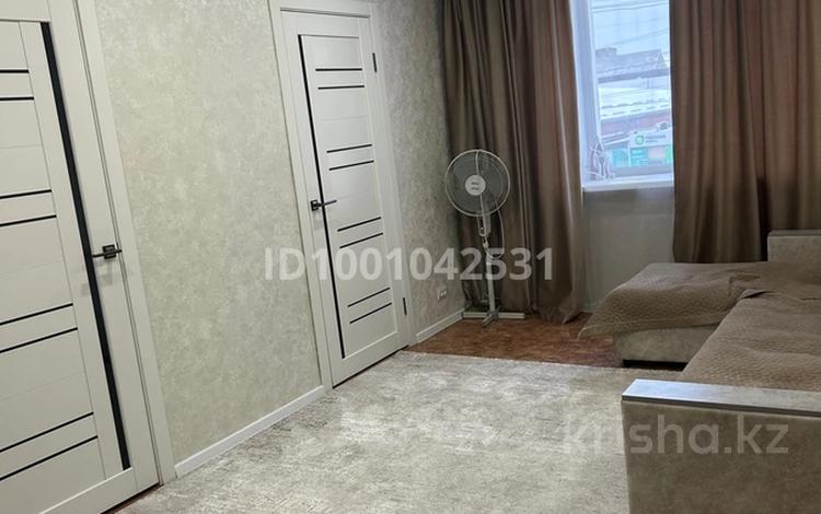 4-комнатная квартира · 59 м² · 2/5 этаж, Машхур Жусупа (1мая) 16 за 22 млн 〒 в Павлодаре — фото 2