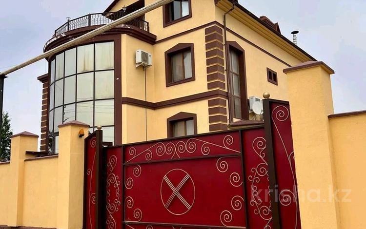 Жеке үй · 4 бөлме · 602.1 м² · 15 жүзд., Тумышова 271, бағасы: 70 млн ₸ в Саина Шапагатовой — фото 41
