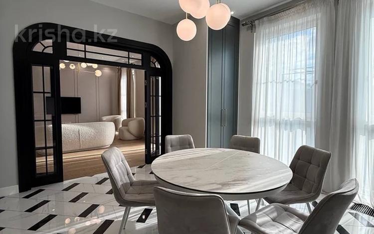 4-бөлмелі пәтер · 140 м² · 3/3 қабат, Аль- Фараби 116 — Каппарова, бағасы: 2.4 млн ₸ в Алматы, Медеуский р-н — фото 11