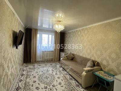 2-комнатная квартира · 45.4 м² · 3/5 этаж, Майкудук, 16й микрорайон 25/2 за 13.5 млн ₸ в Караганде, Алихана Бокейханова р-н