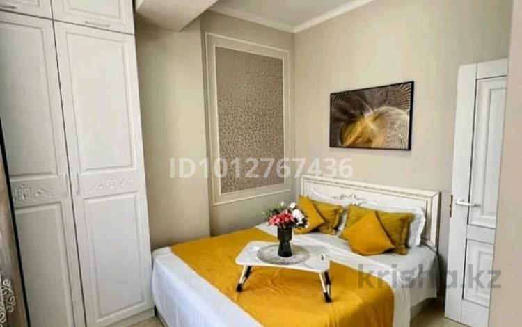 2-комнатная квартира · 55 м² · 8/12 этаж, Торайгырова 21/1 за 23 000 ₸ в Алматы, Бостандыкский р-н — фото 10