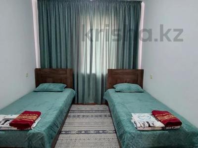 3-комнатная квартира · 75 м² · 4/5 этаж, Есимхана 13А за 15 000 〒 в 