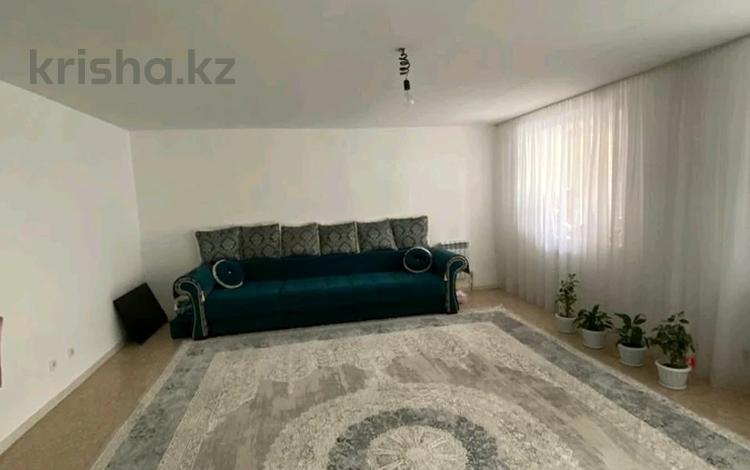 2-бөлмелі пәтер · 83.5 м² · 5/9 қабат, Ладожская 8, бағасы: 31 млн ₸ в Павлодаре — фото 2