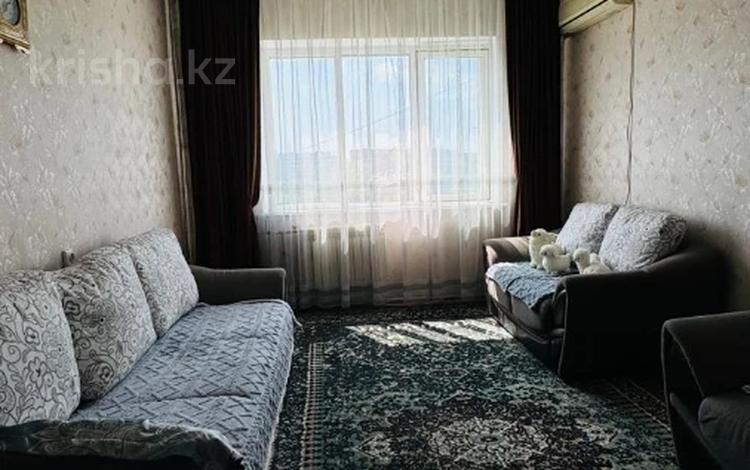 3-бөлмелі пәтер · 72 м² · 6/9 қабат, Ақсай-4 ш/а. 37, бағасы: 51.5 млн ₸ в Алматы, Ауэзовский р-н — фото 3