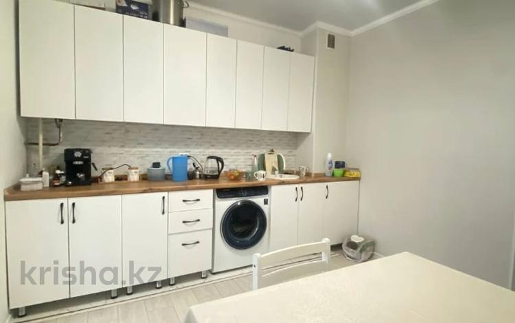 2-комнатная квартира · 64 м² · 2/6 этаж, 38-й мкр 1 за 21.5 млн ₸ в Актау — фото 7