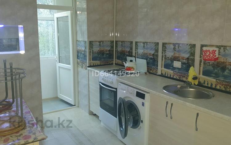 1-комнатная квартира · 50 м² · 2/4 этаж, 5 мкр 54 за 10 000 ₸ в Жанаозен — фото 11
