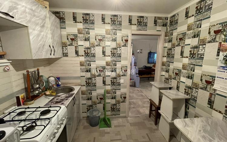 2-комнатная квартира · 42.7 м² · 3/5 этаж, 35-ый квартал 24 за 17 млн ₸ в Семее — фото 2