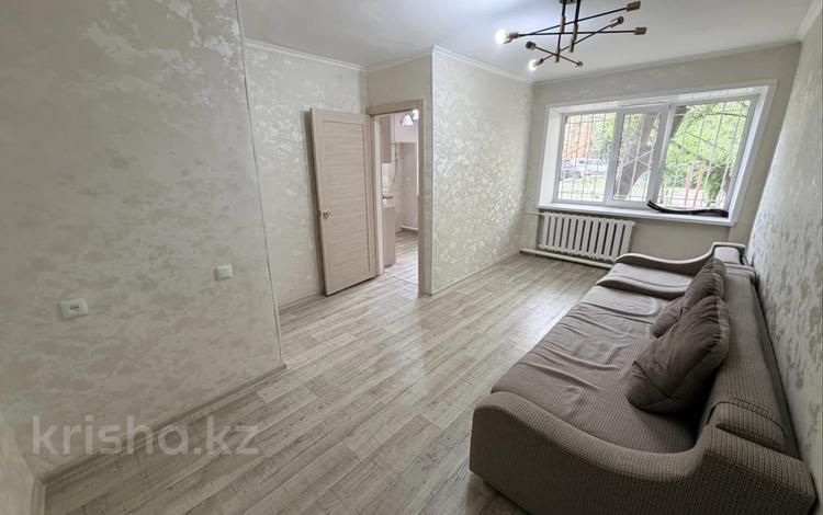 1-бөлмелі пәтер · 30 м² · 1/3 қабат, Абая 12/1, бағасы: 120 000 ₸ в Костанае — фото 2