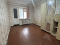 2-комнатная квартира · 48 м² · 4/5 этаж, саратовская за 9.5 млн ₸ в Уральске — фото 2