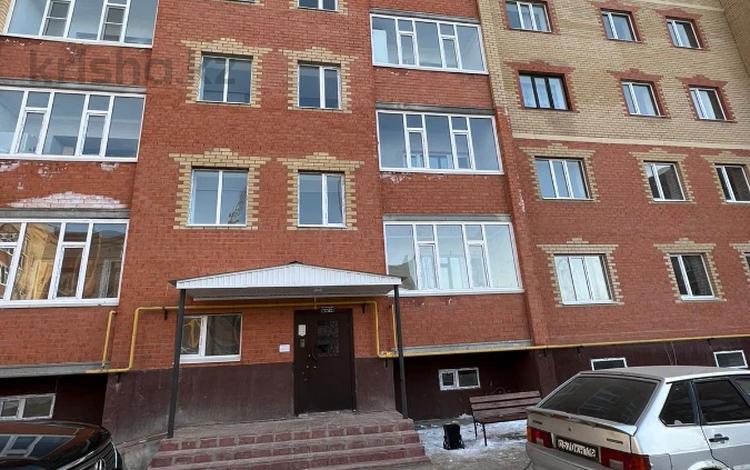 3-комнатная квартира, 76 м², 5/6 этаж, мкр. Батыс-2