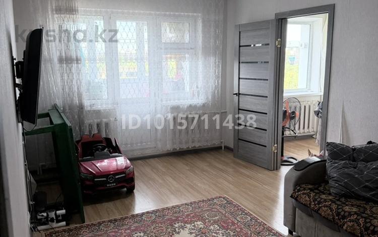 3-комнатная квартира · 57 м² · 5/5 этаж, 1-микрорайон 5 — 1 микрорайон за 12.5 млн ₸ в  — фото 2