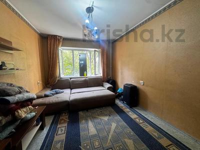 2-комнатная квартира · 58 м² · 2/9 этаж, мкр Аксай-4 79 за 37 млн ₸ в Алматы, Ауэзовский р-н