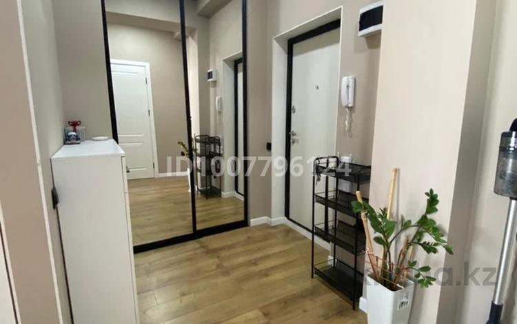 1-комнатная квартира · 50 м² · 10/10 этаж, мкр Нурсая, Абулхайыр хана 51а за 250 000 ₸ в Атырау — фото 2