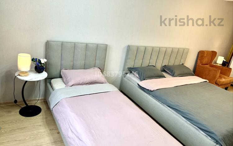 3-бөлмелі пәтер · 85 м² · 6/12 қабат, Арбат Сейфуллина 499/131, бағасы: 30 000 ₸ в Алматы, Алмалинский р-н — фото 102