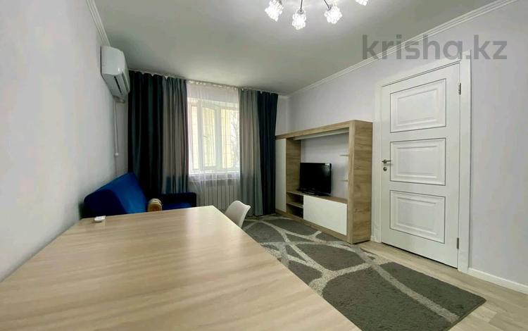 2-комнатная квартира, 45 м², 3 этаж помесячно, Абая 107А 40 — Абая Байзакова