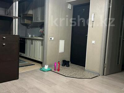 4-бөлмелі пәтер · 90 м², Кабанбай батыра 93, бағасы: 400 000 〒 в Усть-Каменогорске