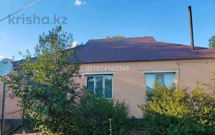 Отдельный дом · 4 комнаты · 89.8 м² · 13 сот., Т. Бигельдинова 27А — Гостиница Тамаша и Пожарное депо за 15 млн ₸ в  — фото 2