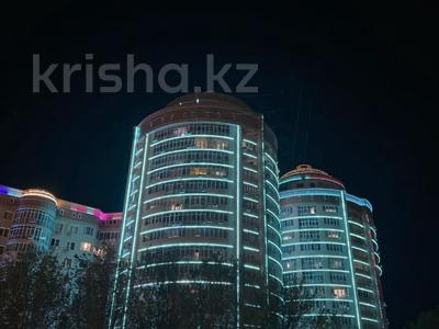 2-комнатная квартира · 95 м² · 3/9 этаж, Кулманова 1 за 39 млн ₸ в Атырау