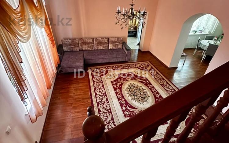 Отдельный дом · 4 комнаты · 180 м² · 8 сот., Астана — Мик-н Айсулу 2 за 77 млн ₸ в Туздыбастау (Калинино) — фото 2