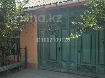 5-комнатная квартира · 250 м² · 1/1 этаж, Хак Назархан 22А — Ал Фараби за 130 000 ₸ в Туркестане
