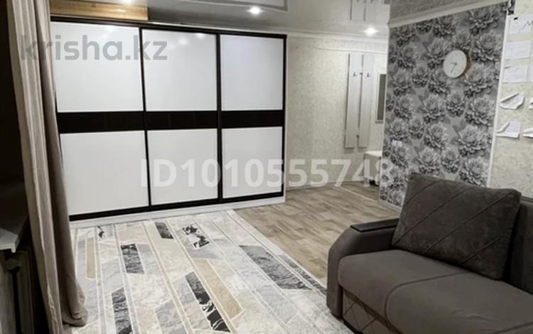 1-комнатная квартира · 32 м² · 5/5 этаж, Бухар жырау 349 — 9 школа, Инеу, ПГУ за 150 000 ₸ в Павлодаре — фото 2