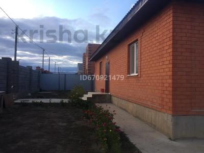 Жеке үй · 6 бөлме · 180 м² · 10 жүзд., Бауырластар 306, бағасы: 31 млн ₸ в Бауырластар 2