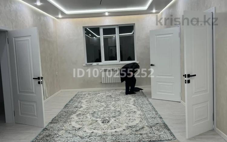 Отдельный дом · 4 комнаты · 110 м² · 5 сот., 17 квартал 75 — Близко расположено к новому школу за 180 000 〒 в Кемертогане — фото 2