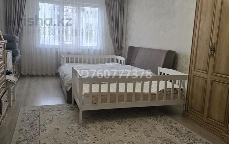 2-бөлмелі пәтер · 108 м² · 8/16 қабат, мкр Шугыла, Жуалы 27, бағасы: 45 млн ₸ в Алматы, Наурызбайский р-н — фото 2
