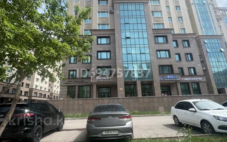 1-комнатная квартира · 47 м² · 6/14 этаж, Мангилик Ел 26 — Мангилик ел Керей Жанибекхандар за 250 000 ₸ в Астане, Есильский р-н — фото 2