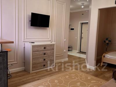 Аренда квартир в Карагандинской обл.: 1-комнатная квартира · 40 м² · 6/19 этаж, мкр Юго-Восток, Шахтеров 52 б за 230 000 〒 1-комнатная квартира · 40 м² · 6/19 этаж, мкр Юго-Восток, Шахтеров 52 б за 230 000 〒 в Караганде, Казыбек би р-н