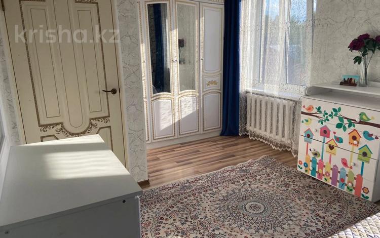 3-комнатная квартира · 58 м² · 5/5 этаж, мкр Аксай-2 за 38.5 млн ₸ в Алматы, Ауэзовский р-н — фото 2