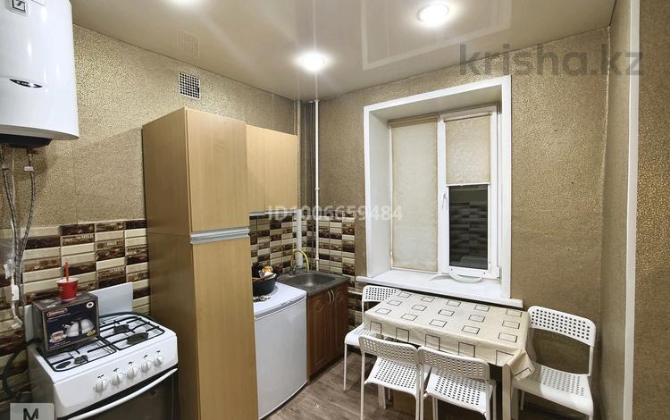 3-бөлмелі пәтер · 80 м² · 2/2 қабат, Орджоникидзе 7, бағасы: 250 000 ₸ в Риддере — фото 2