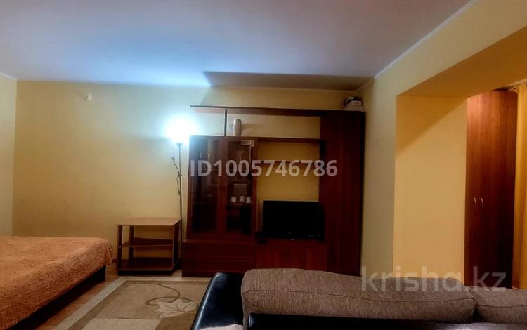 1-комнатная квартира · 42 м² · 3/5 этаж, Славского 58 за 150 000 ₸ в Усть-Каменогорске, Ульбинский — фото 2