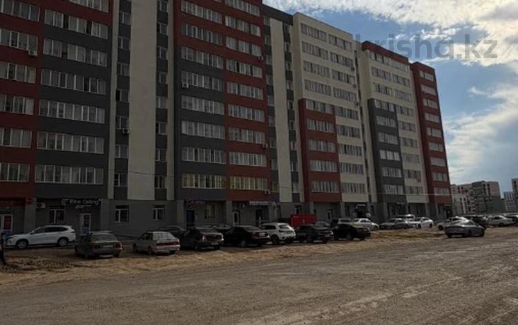 Свободное назначение, офисы, магазины и бутики, салоны красоты, медцентры и аптеки, образование · 85 м² за 70 млн ₸ в Астане, Нура р-н — фото 2
