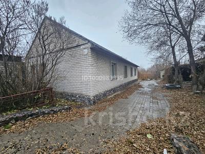 Жеке үй · 4 бөлме · 180 м², мкр Новый Город, Космонавтов 48, бағасы: 250 000 〒 в Караганде, Казыбек би р-н