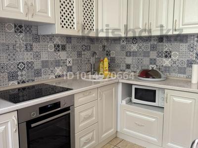 3-бөлмелі пәтер · 64 м² · 2/10 қабат, Степной 4 ш/а. 31, бағасы: 27 млн ₸ в Караганде, Казыбек би р-н